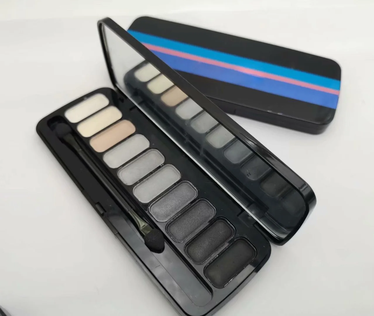 

New brand 10 Color Matte Eyeshadow Palette Glitter Eye Shadow Waterproof Long Lasting Multifunctional Make Up Pallet