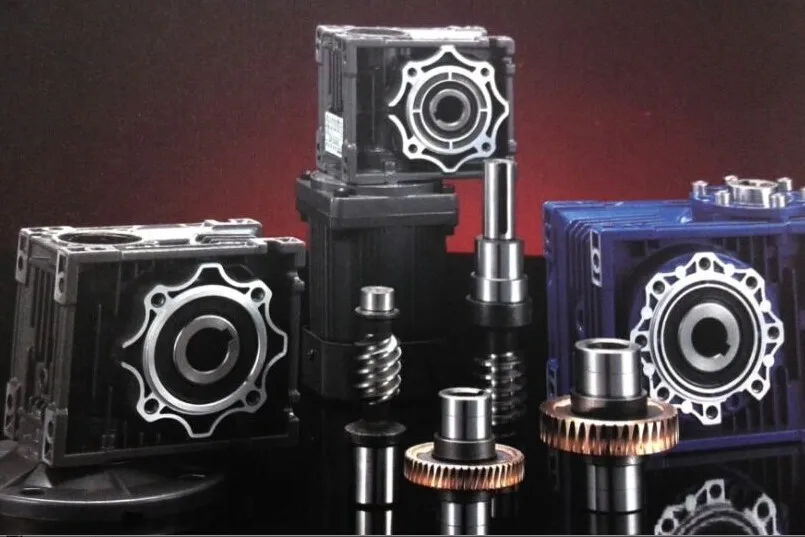 

Червячный редуктор nmrv 050, Китай