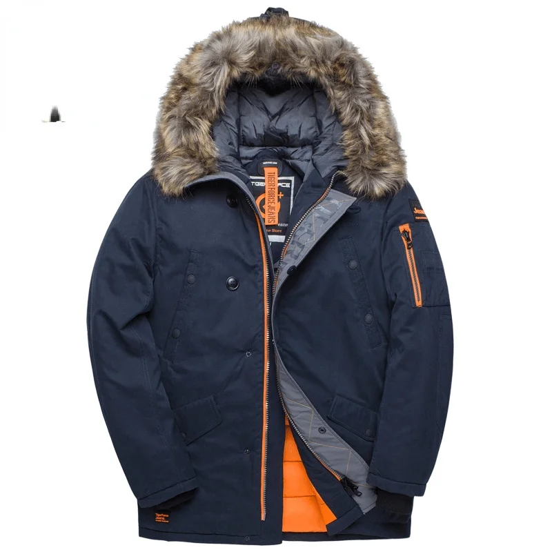 

Парка мужская зимняя с подкладкой, искусственным мехом и большими карманами, средней длины