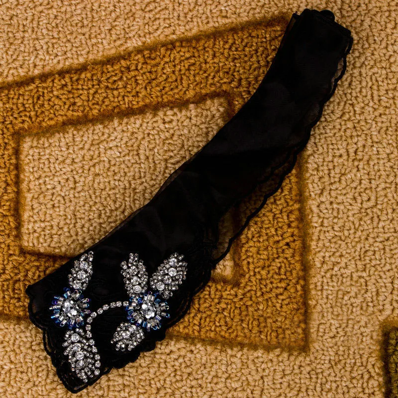 Женская рубашка с имитацией воротника черная винтажная из органзы вышивкой и