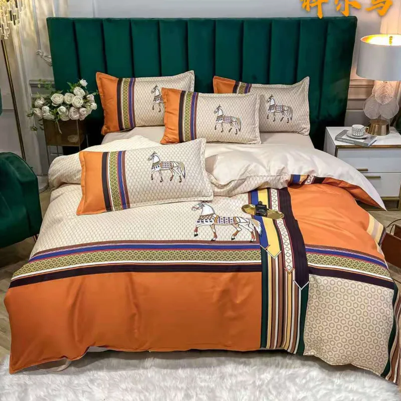 

4pcs/set Luxury Plaid Bedding Set Bed Linen Cotton Duvet Cover Pillowcase Bedspread On The Bed Horse Bed Sheet Set Fitted Sheet