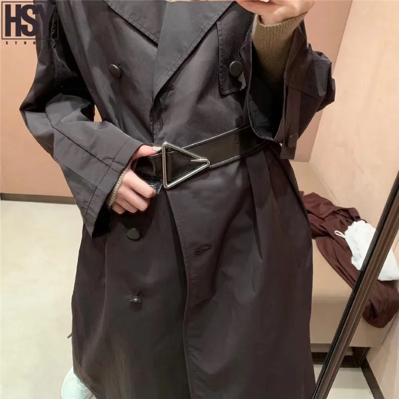 【HSY】 Осень Зима Новая женская ветровка верхняя одежда с эффектом памяти атласная ткань пояс Талия Тонкий нагрудный двубортный длинный плащ