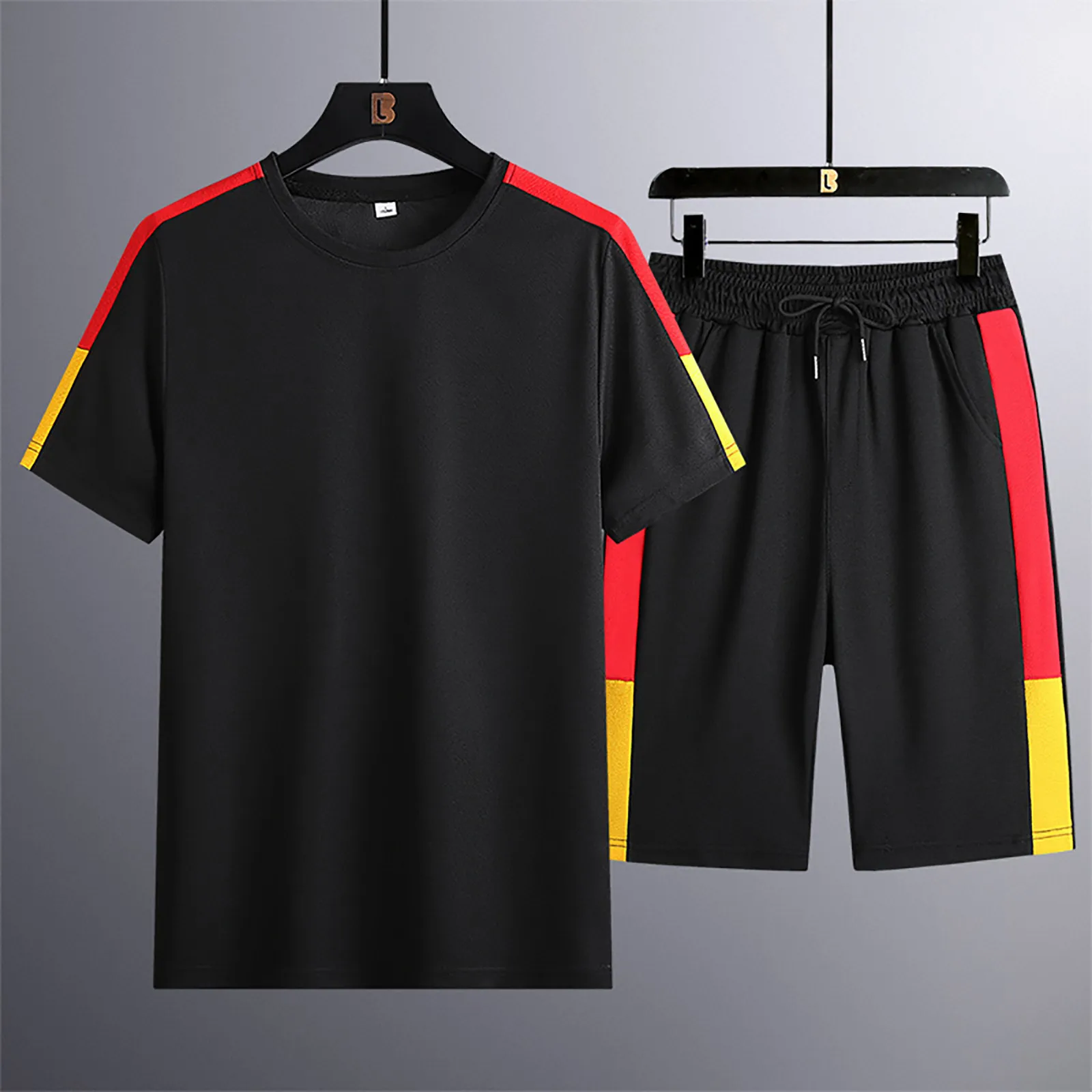 

Mens Tracksuits Short Sleeve T-shirts And Shorts Wrinkle Breathable Sweatsuits Male Summer 2 Piece Clothes Casual Streetwear A50