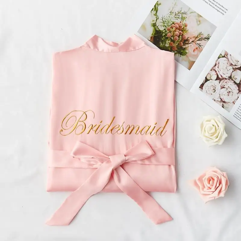 Pink Bridesmaid Пижамы Халаты темно-розовый халат серебряная буква кимоно атласные пижамы Свадебный халат Подружка невесты, сестра Мать Свадебные платья кимоно - Цвет: Pink Bridesmaid