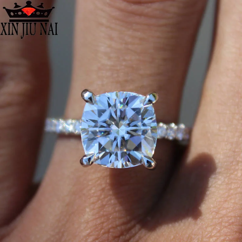 

European and American classic 4-claw sparkling Rhinestone Princess Wedding Ring glamour girls leisure party CZ high-quality jewe