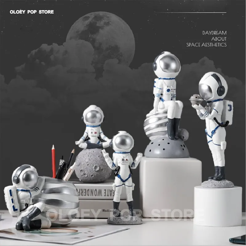 

Female Astronaut Resin Sculpture Home Decor Modern Decoration Home Miniature Model Table Decoration Animation Design Decoration