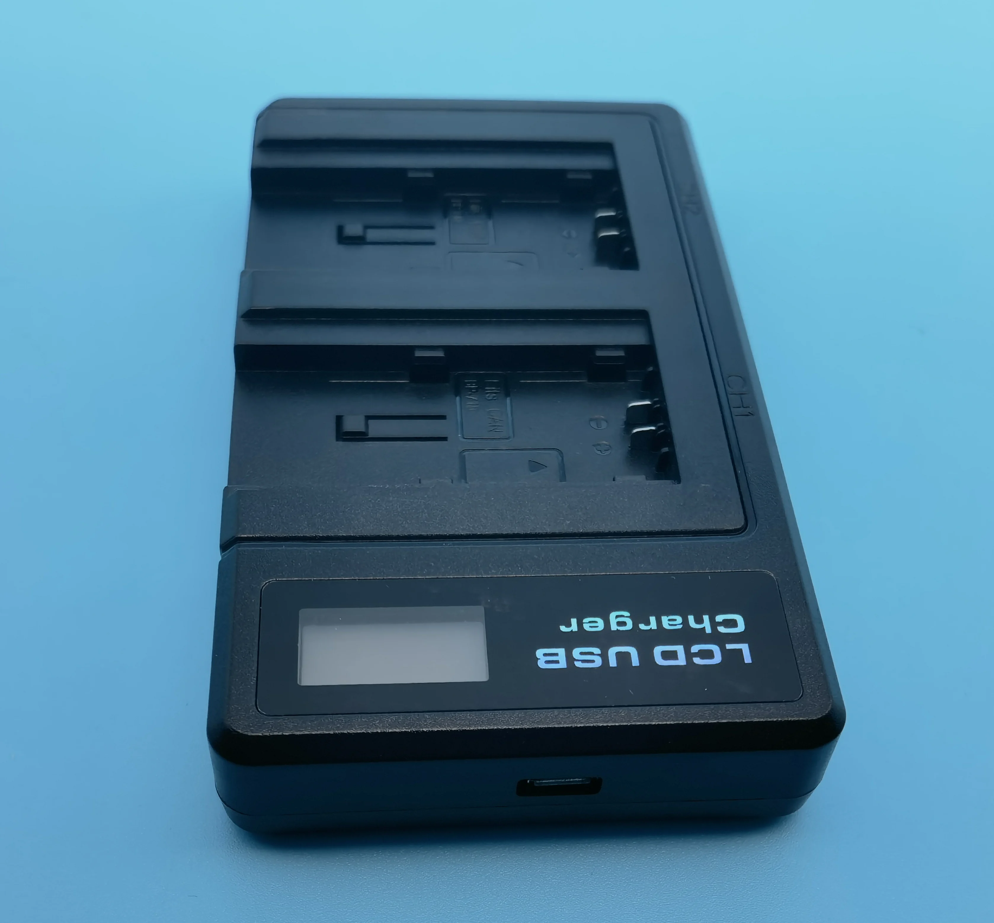 Зарядное устройство USB для фотокамер Canon зарядки аккумуляторов с ЖК-дисплеем BP718