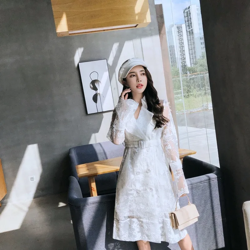 С элегантными белыми кружевными отворотами для праздника вечерние платье Леди