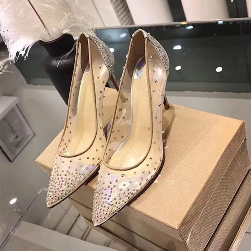 

Women's Shoes
