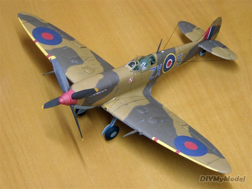 

DIYMyModeI 1:33 Scale UK Supermarine Spitfire IXc DIY Handcraft PAPER MODEL KIT Puzzles Handmade Toy DIY