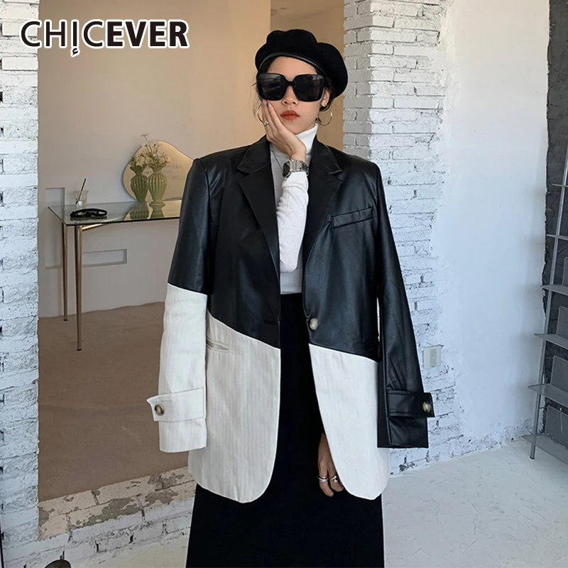 

CHICEVER, дизайнерские блейзеры для женщин, с длинным рукавом, в стиле пэчворк, хит, цвета, свободные, ПУ, черные пальто, женская осенняя одежда 2021