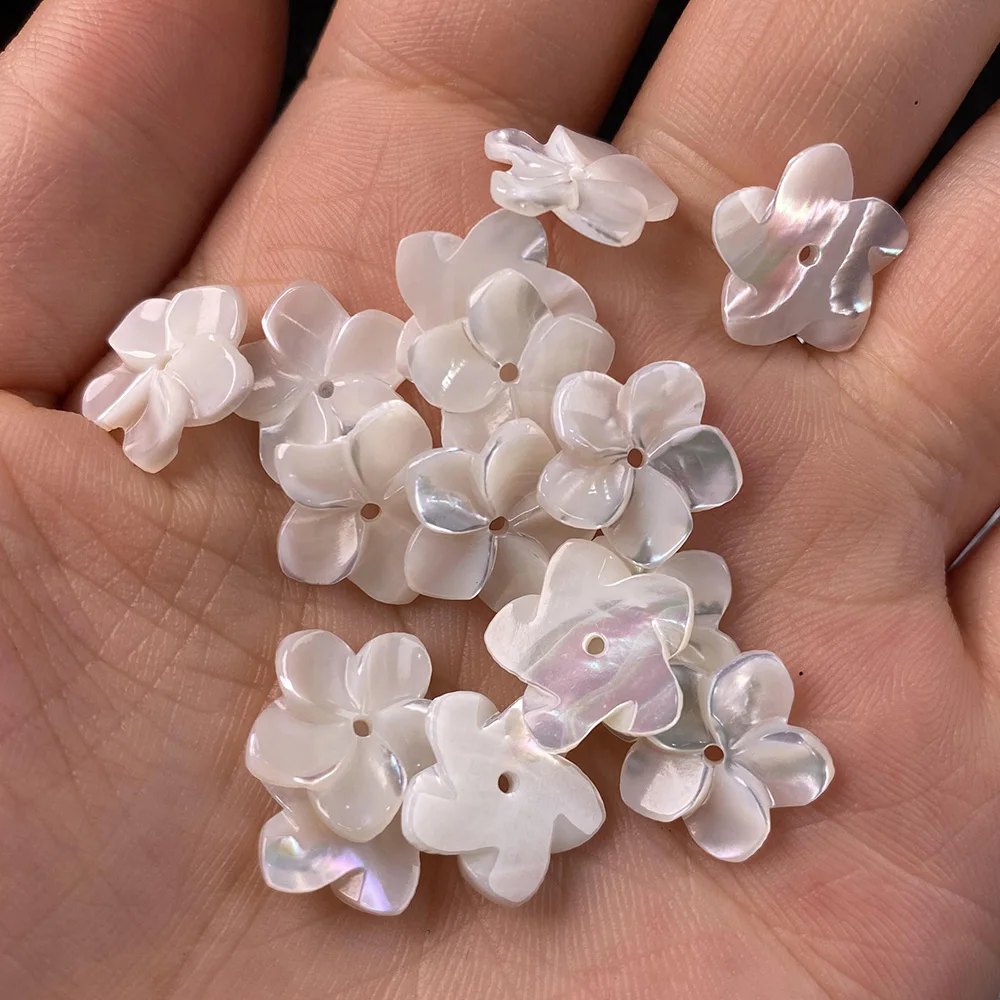 

5Pcs Shell Beads Carved-flowered Accessories White Loose Shell For Jewelry Making Bracelet Earring Handiwork Sewing Accessory