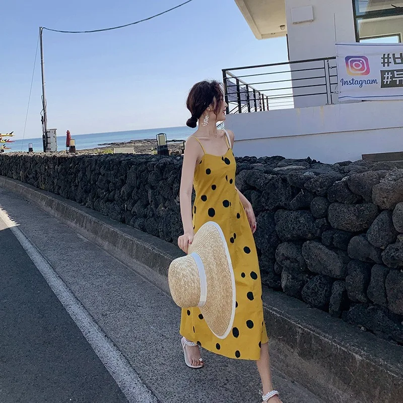 

2020 New Summer holiday Beach Dress Women Solid Dot mid-calf Dress Casual V-Neck Dress Robe Femme sleeveless Spaghetti Strap