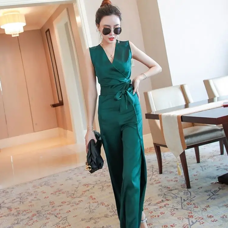 

Женские 2021 Летний комбинезон женский с v-образным вырезом без рукавов на шнуровке Комбинезоны женские повседневные Элегантные туфли с карм...