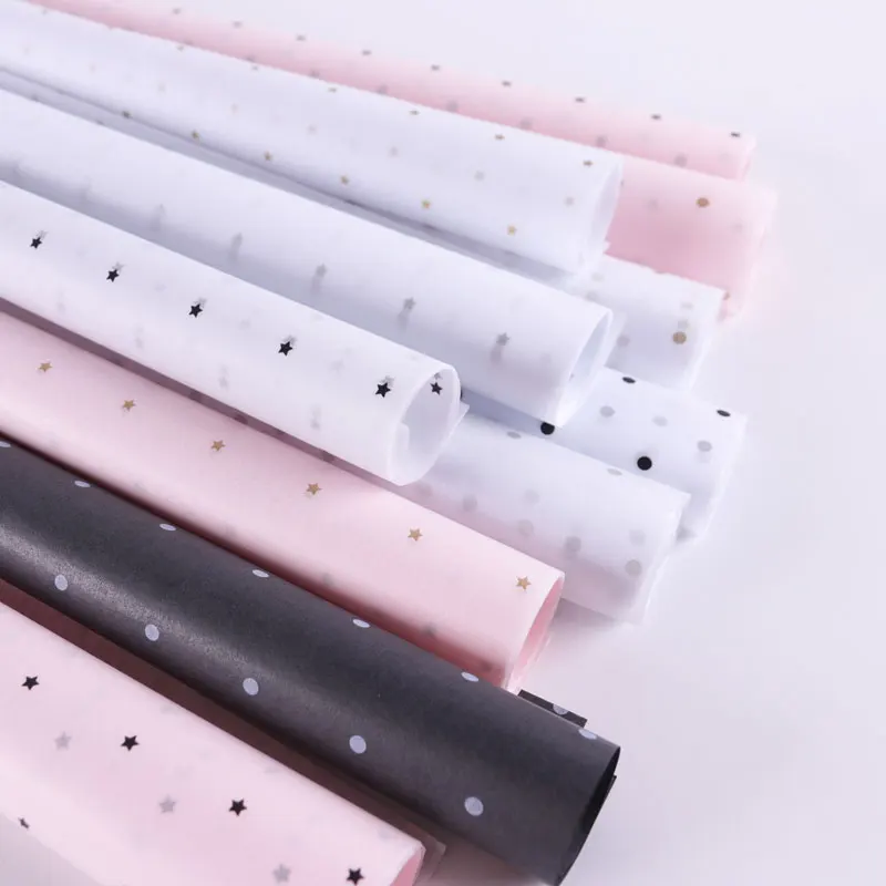 Упаковочная бумага для детских букетов 20 шт. в горошек | Дом и сад