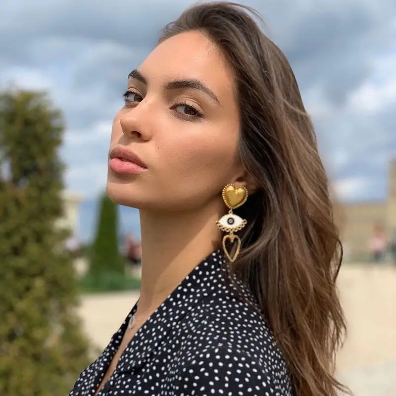 2019 панк эмалированная глазурь дьявол глаз Сердце красные губы сплайсинга кулон