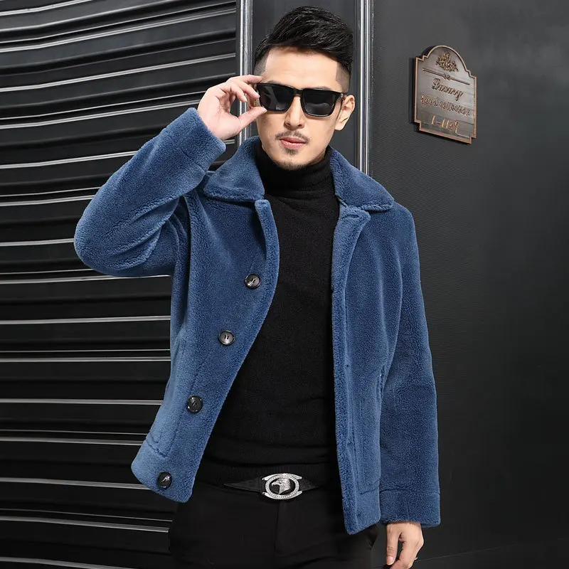 

Coats & Jackets