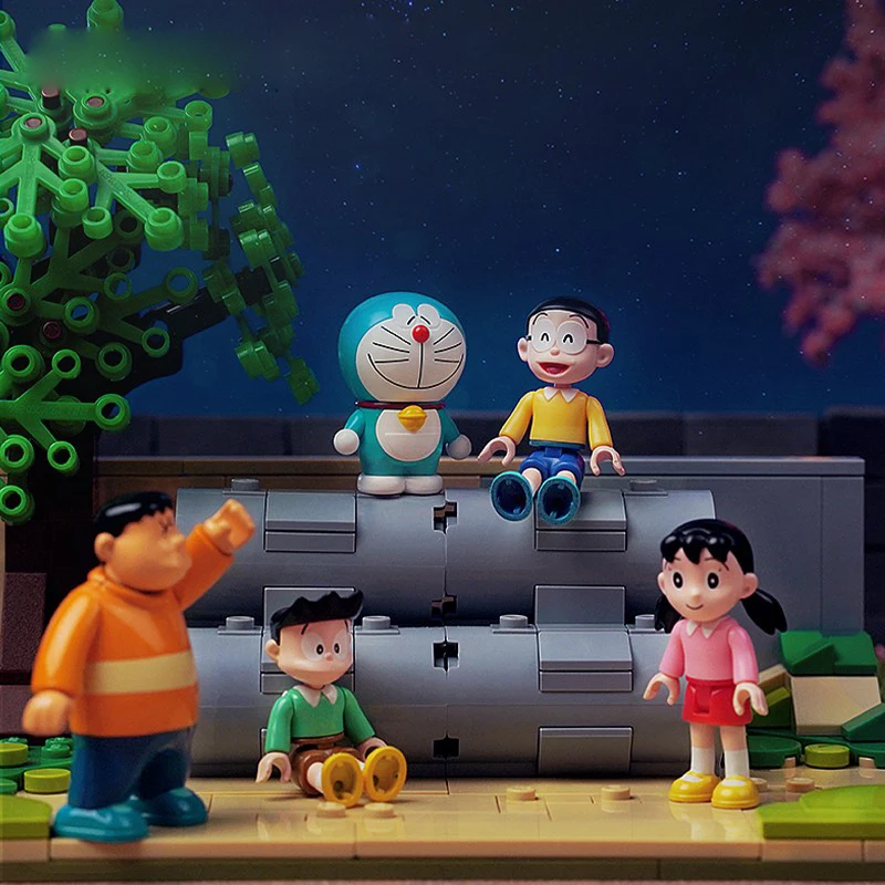 

NEW 2021 Doraemoned Building Blocks DIY Nobita Time Machine TV Cement Pipe Vacancy Model Bricks Toys For Children Christmas Gift