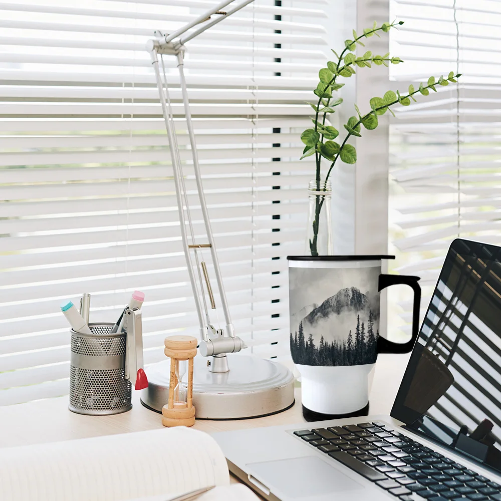 Кофейная кружка для путешествий с изображением горного леса устойчивая к