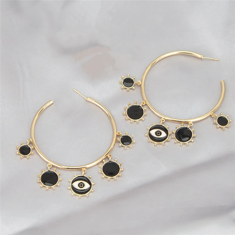 Модные новые модные большие серьги в стиле панк черного цвета с эффектом сглаза