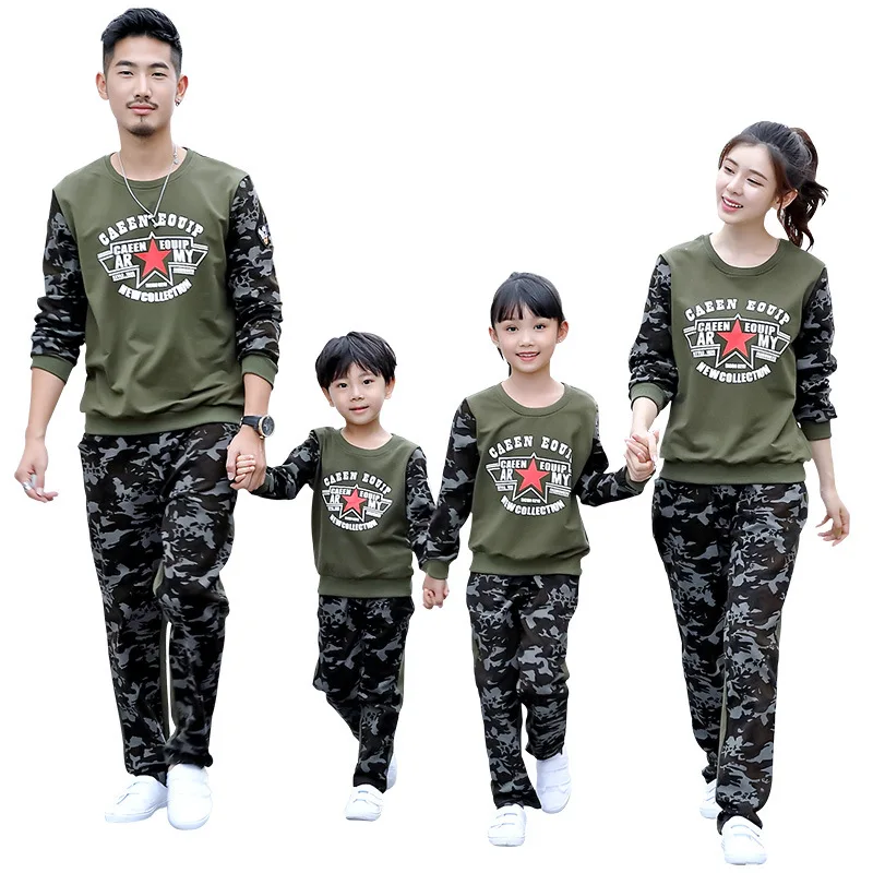 

Family Matching Outfits Spring Autumn Mum Daughter Dad Son Camouflage T-shirt and Pants Family Look Sweatshirt Suit Couple Set
