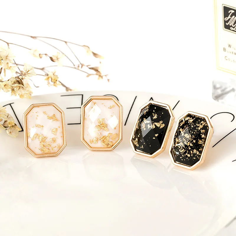 

Fashion geometry Square resin stud earrings female Exaggerated retro earring Square resin stud earrings for women