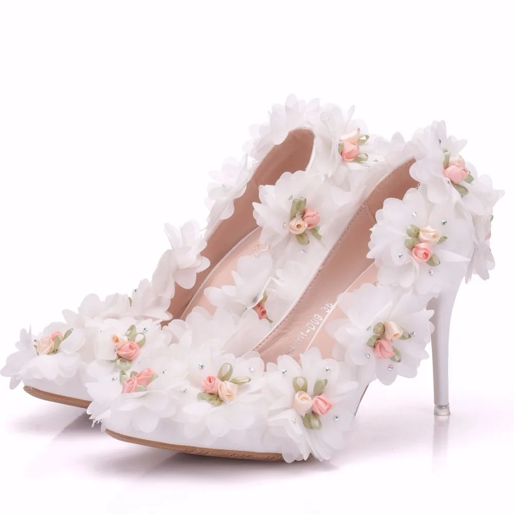 

Женские туфли на высоком каблуке, свадебные туфли больших размеров с острым носком и кружевом, белые туфли для банкета, весна-лето 2019