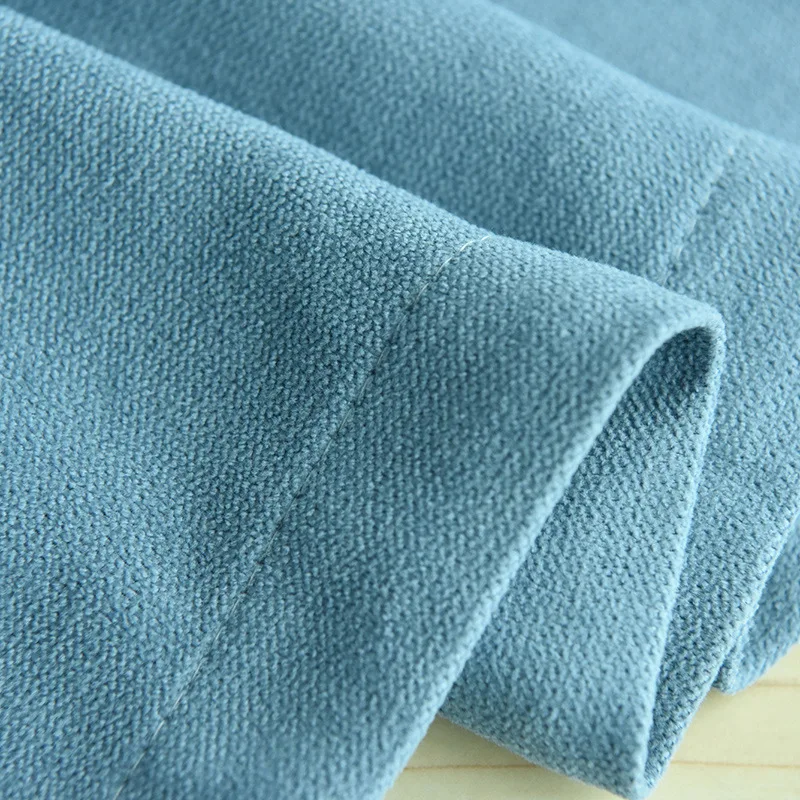 Сплошные затемненные шевронные термоизолированные современные шторы для