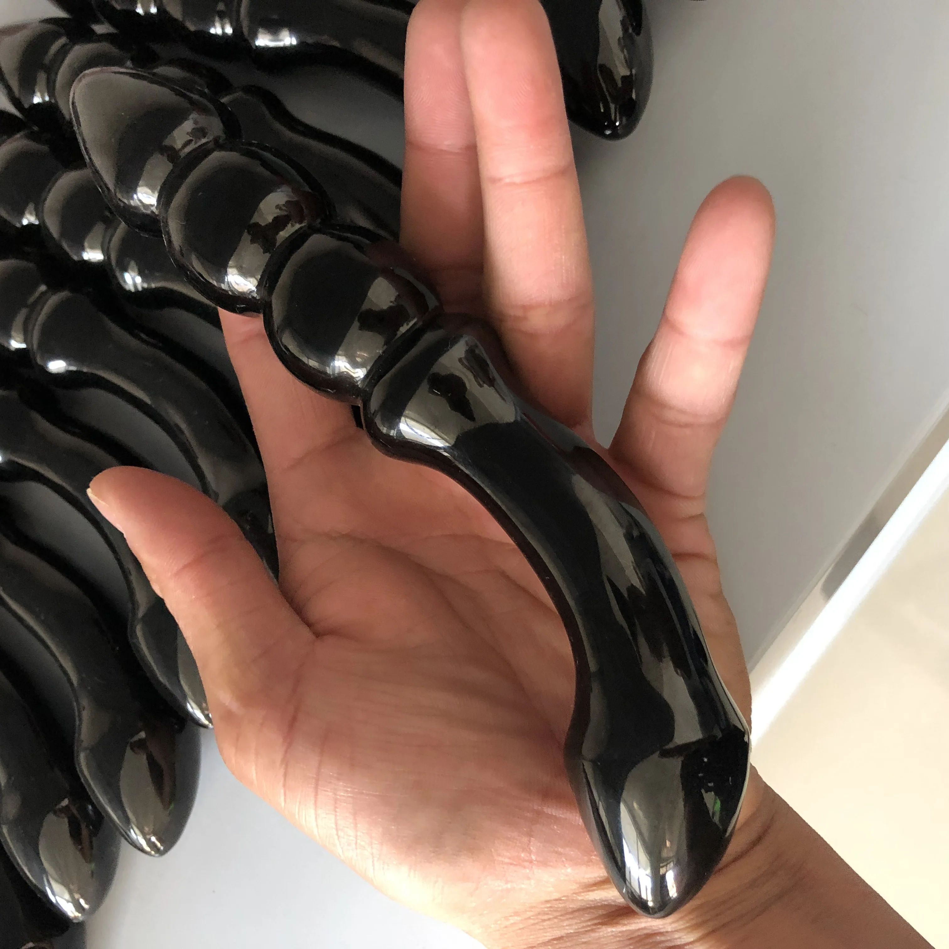 Precio Varita De Cristal En Espiral Para Masaje, 1 Uds., Obsidiana Natural, Cristal Tallado A Mano, Gema De Cristal, Yoni, Varita De Curación