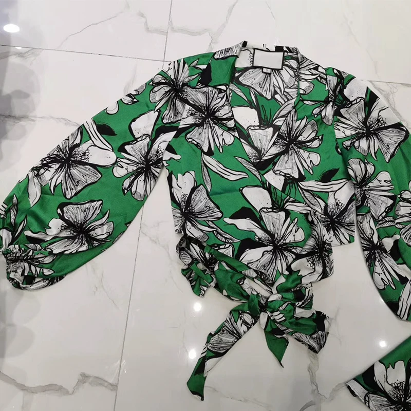 A * EXIS foreign trade original single high quality retro holiday wrap printed v-neck top + skirt seaside sexy | Женская одежда
