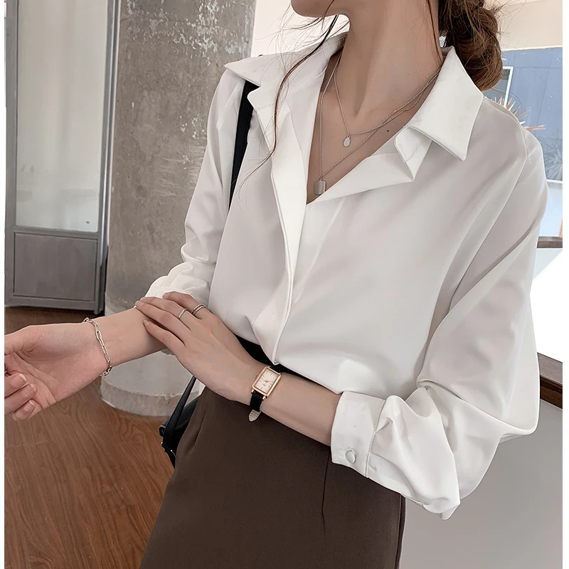 

Women's Blouses Top Korean Shirt Temperament Comfortable Casual Fashion Tops New Long-sleeved Blouse Solid Color Buttons