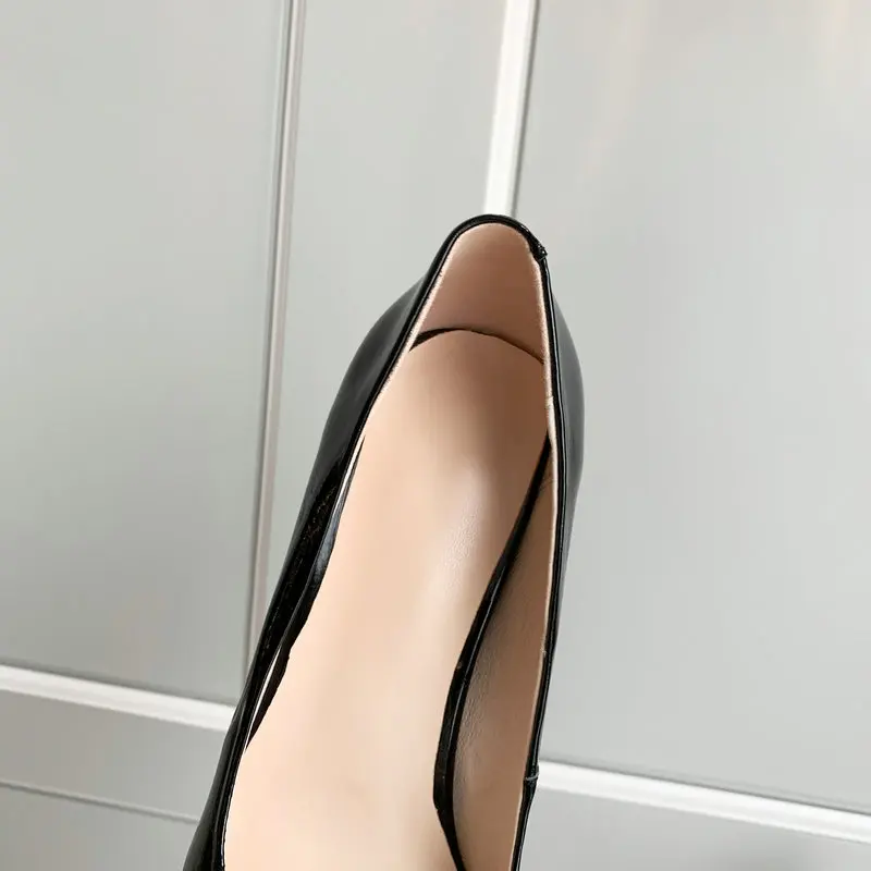 Туфли-лодочки женские из натуральной кожи заостренный носок высокий каблук 8 см