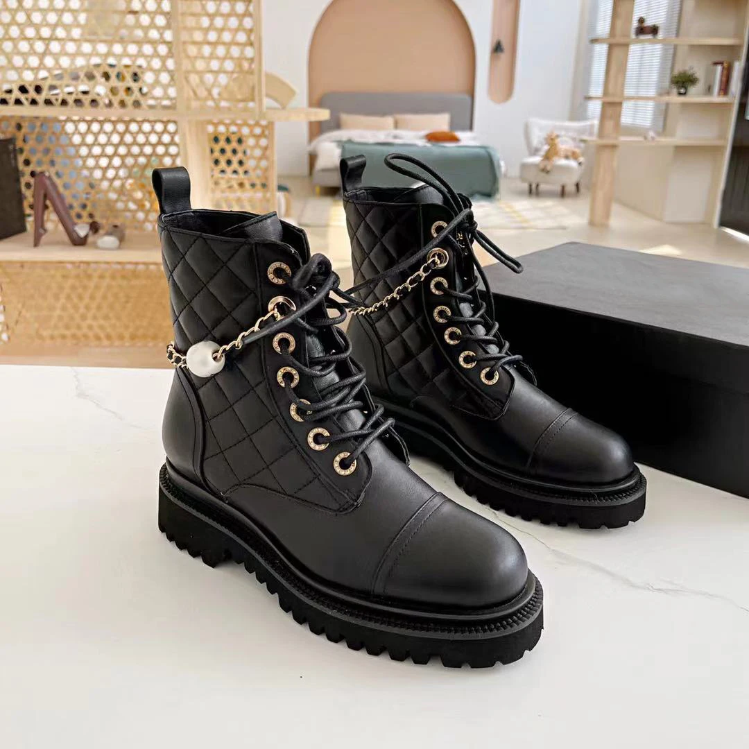 

Женские Брендовые ботильоны разных цветов, модные женские ботильоны на шнуровке, на плоской подошве, роскошный дизайн, теплые ботинки для о...