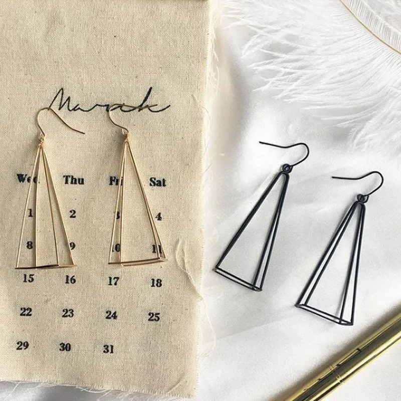 Висячие серьги с квадратными кристаллами геометрической формы Серебряный