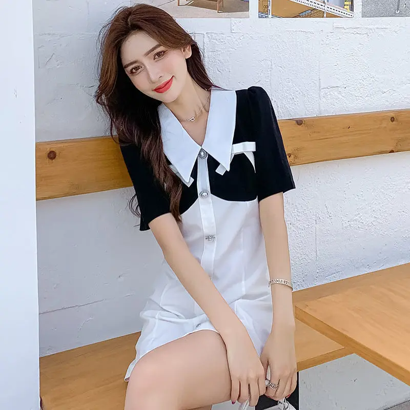 

Dress 2021 new summer slim waist, black and white stitching contrast skirt