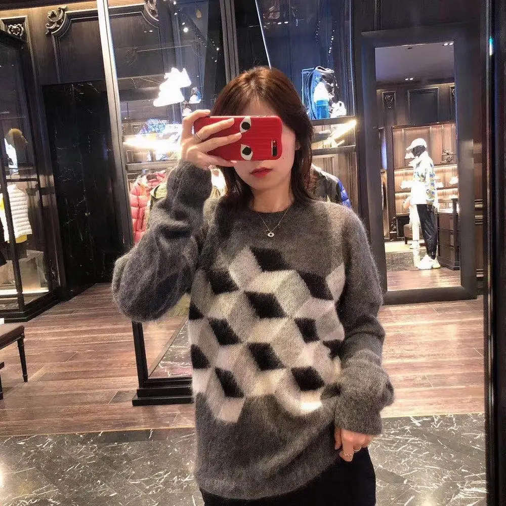 

Autumn 2020 new women's Rhombic figure Mohair cardigan Woollen clothing Handsome and fashionable