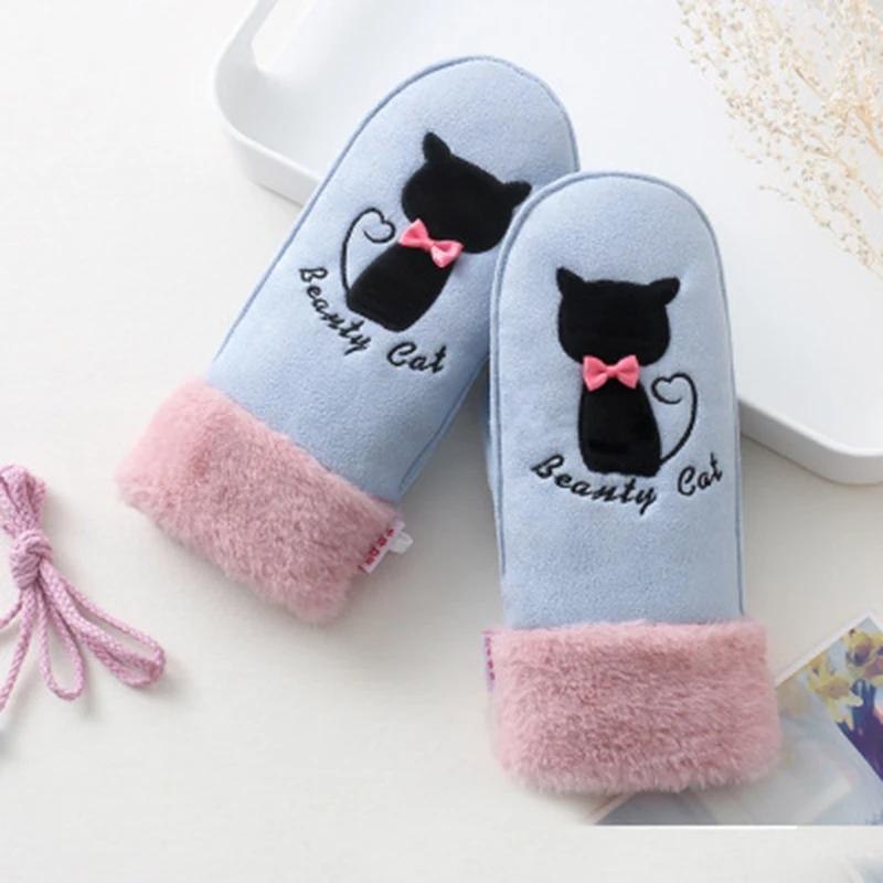 Женские зимние замшевые варежки с милым котом и бантом перчатки вышивкой для