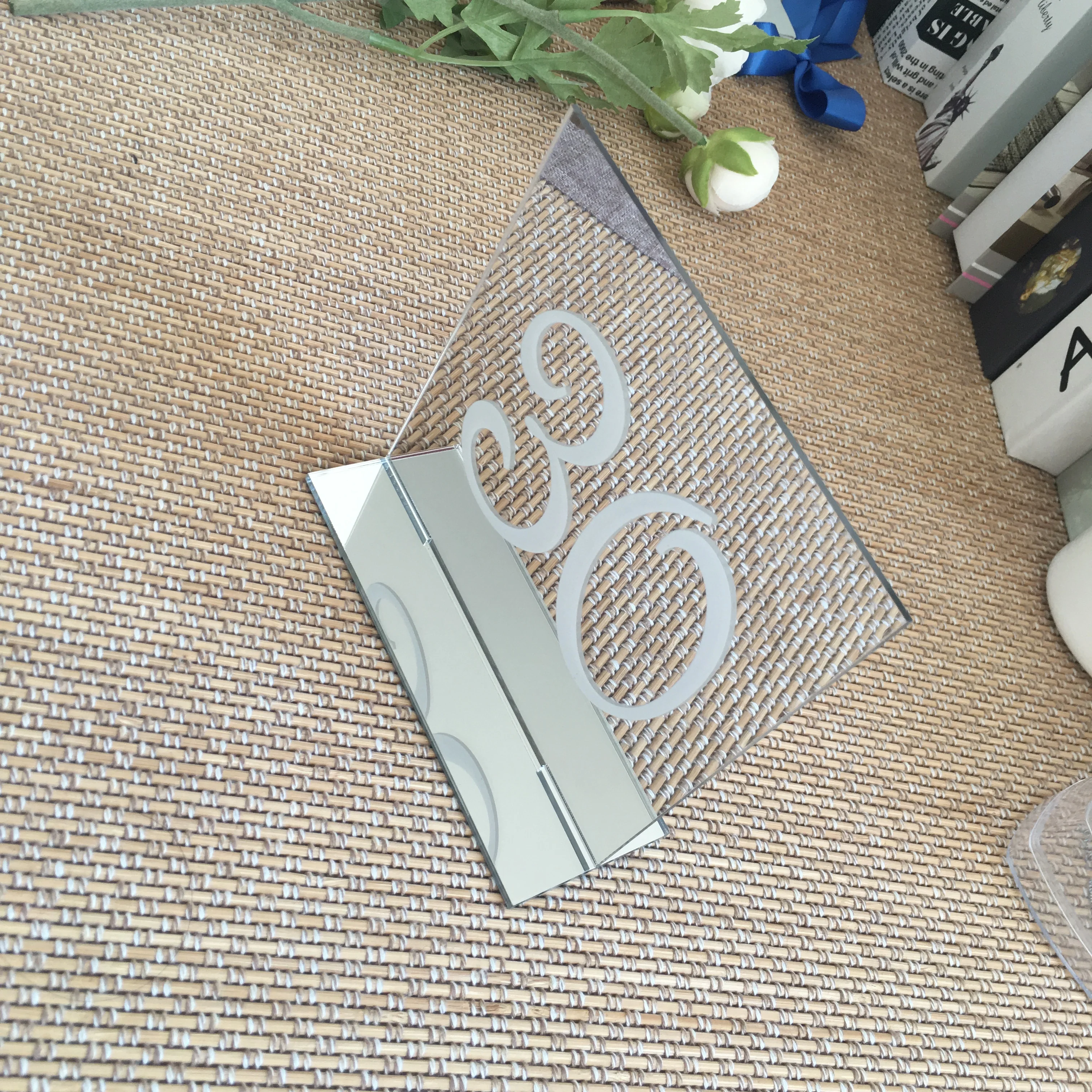 25 шт. печать на заказ Свадебные украшения акриловые места карты сиденья номера