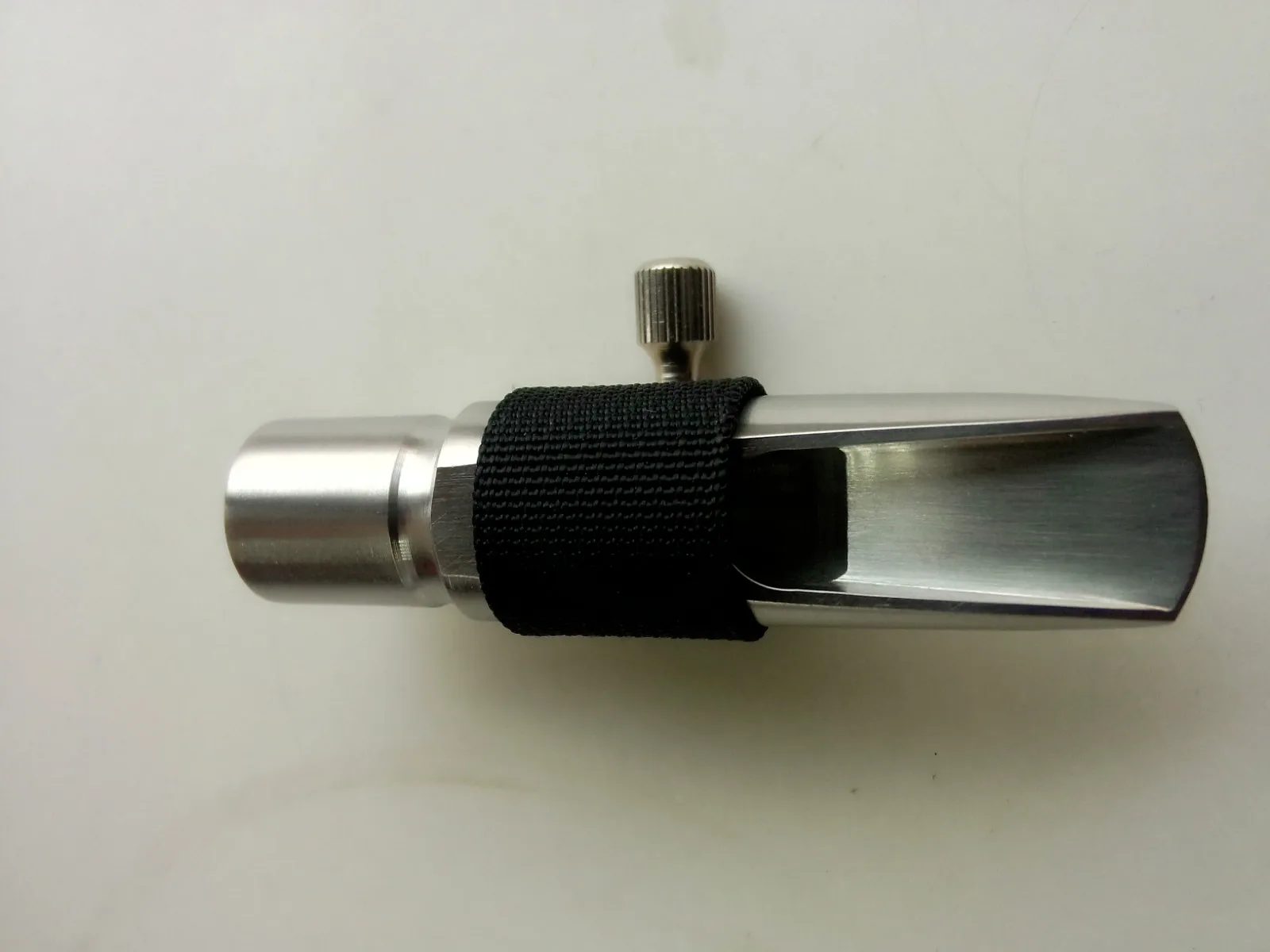 

Stainless Steel ATLO Saxophone Flute Head Tone Bright Easy to Master the Tuyere No. 5 to No. 9