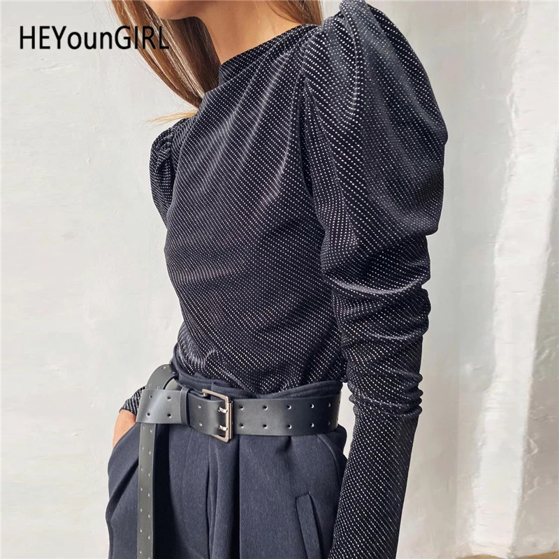 Женский бархатный комбинезон HEYounGIRL элегантный черный короткий с блестками