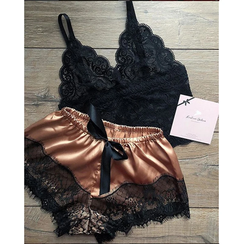

Women's Sleepwear Sexy Women Pyjama Set White Lace V-Neck Pyjamas Sleeveless Cami Top And Shorts Lace Patchwork Pajama