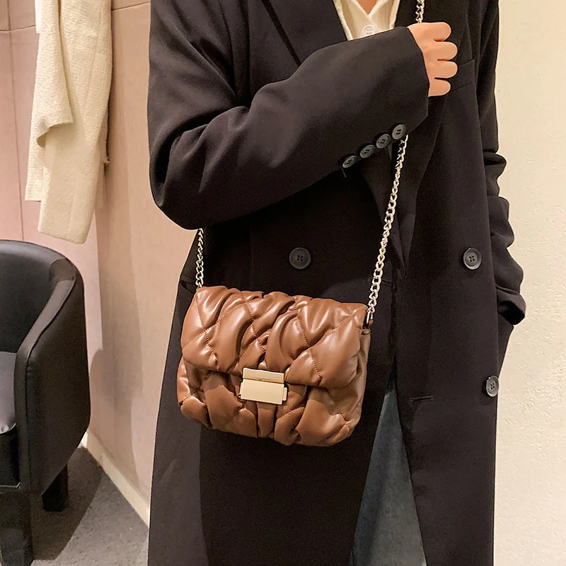 

Casual Luxurious Versatile Women's Fashion Pleated Small Square Chain Single Shoulder Messenger Bag