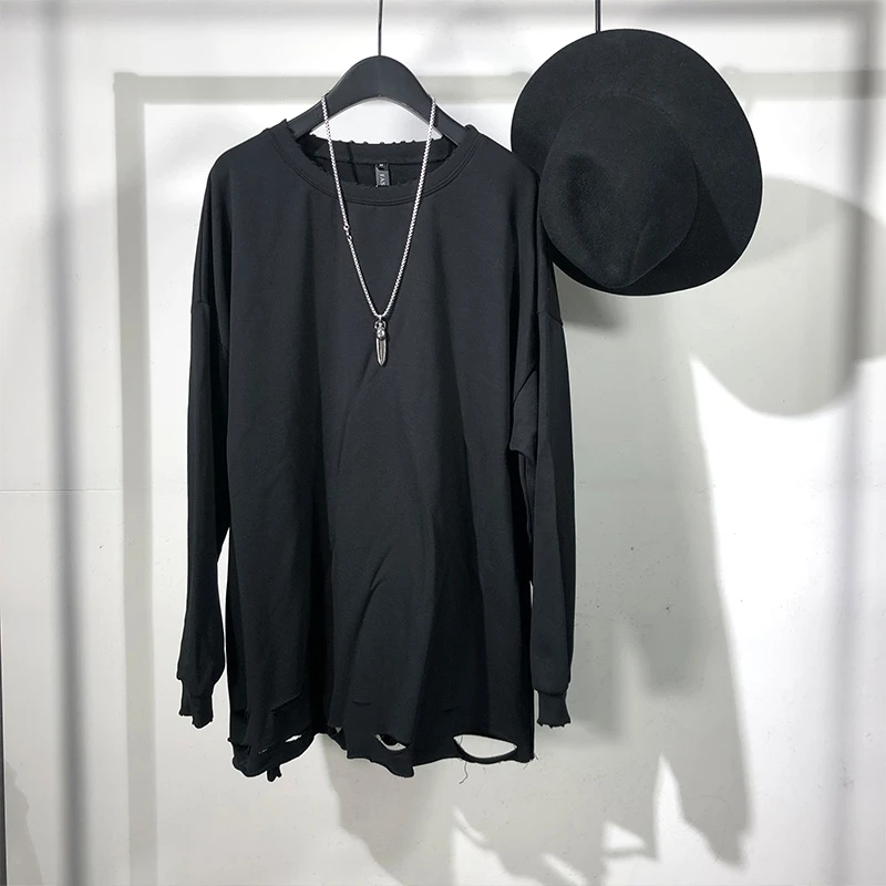 

Men's Long Sleeve T-Shirt Spring New Dark Simple Fashion Quality Loose Hem Hole Design Street Style Casual Undershirt