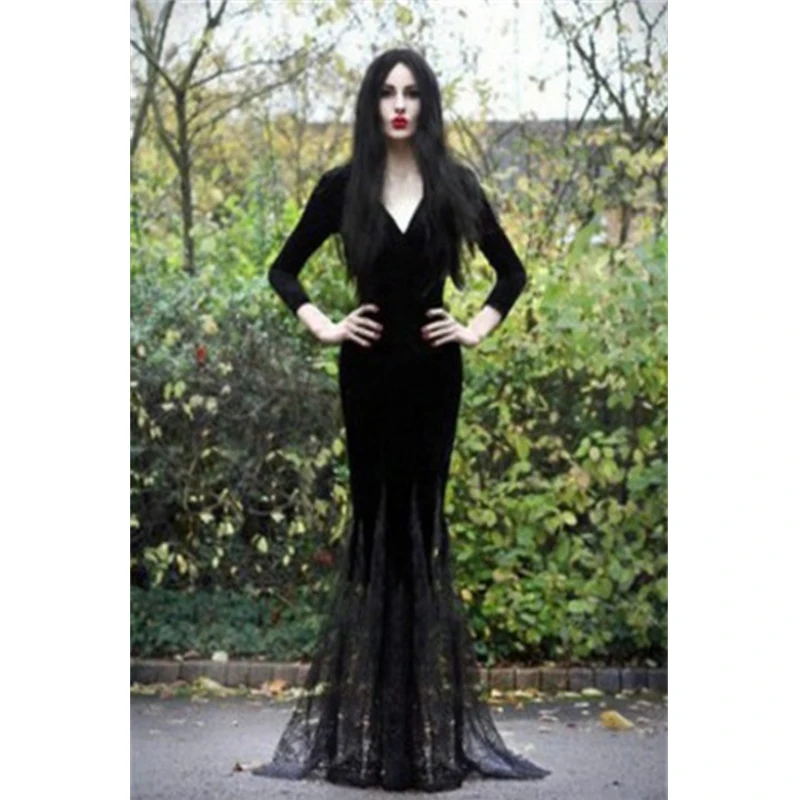 Женское платье с юбкой-готикой Эмили Бела Черное длинное глубоким V-образным