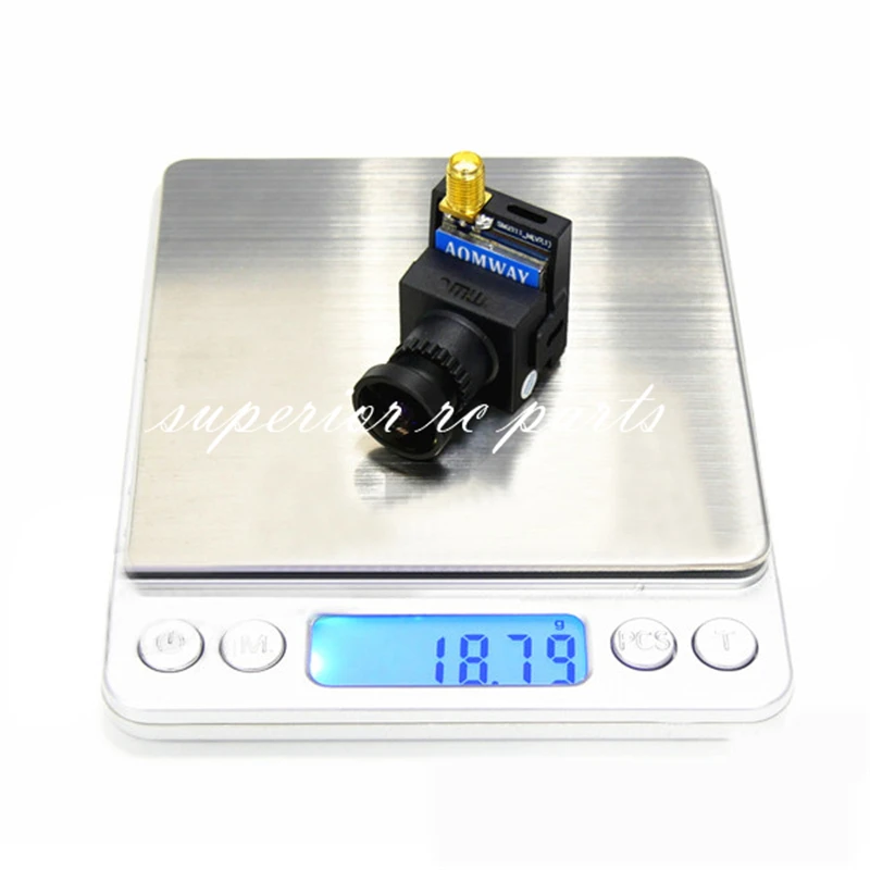 

AOMWAY 5.8G 32CH 200mW FPV A/V Transmitter (VTX) + 700 line 700TVL HD Camera 2 in 1 for RC Quadcopter Multicopter