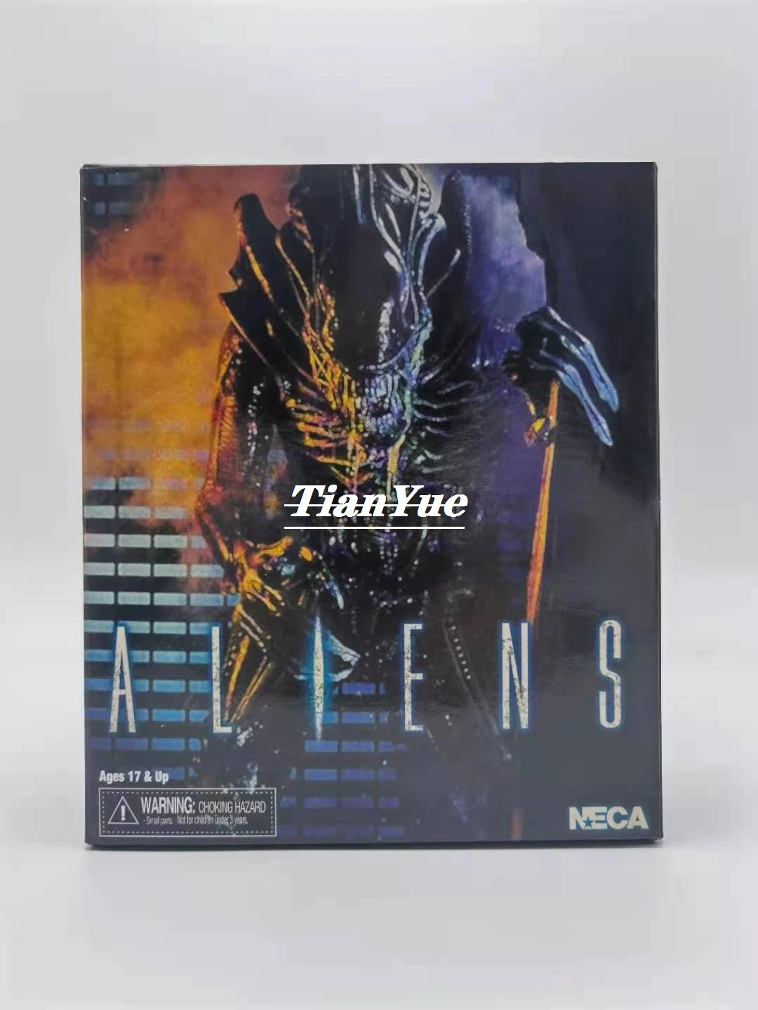 

NECA Pink Aliens 7-inch Articulated Action Figure 18cm