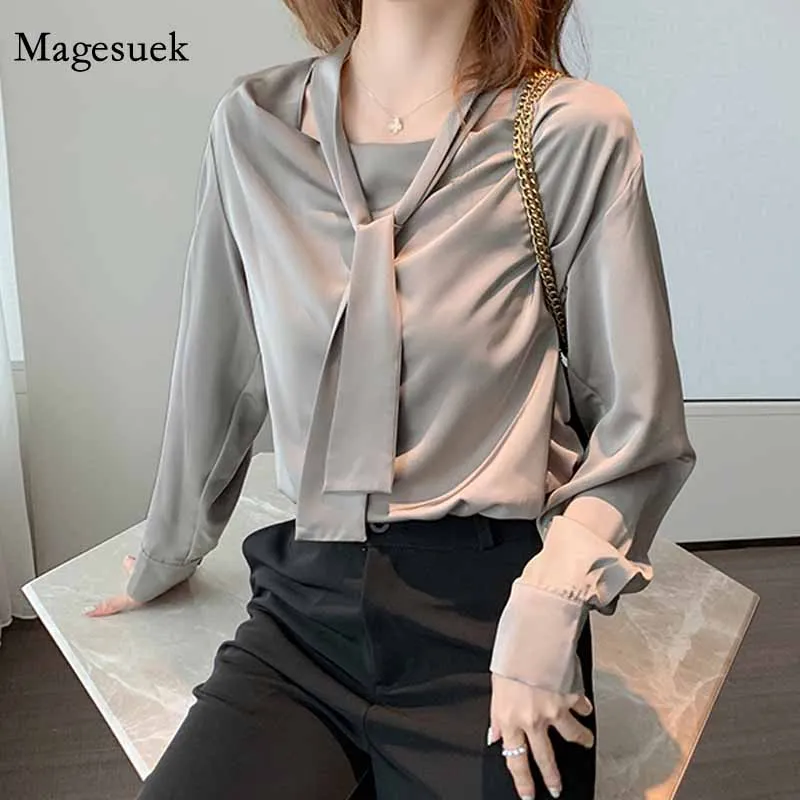 

V-neck Office Korean Bow Blouses Fashion Women Loose Women Tops 2020 Autumn Shirt Women Gray Long Sleeve Chiffon Blouse 11545