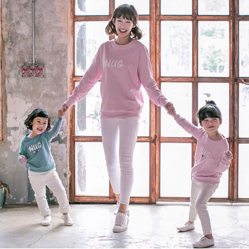 Комплект одежды для родителей и детей хлопковая толстовка с капюшоном надписью