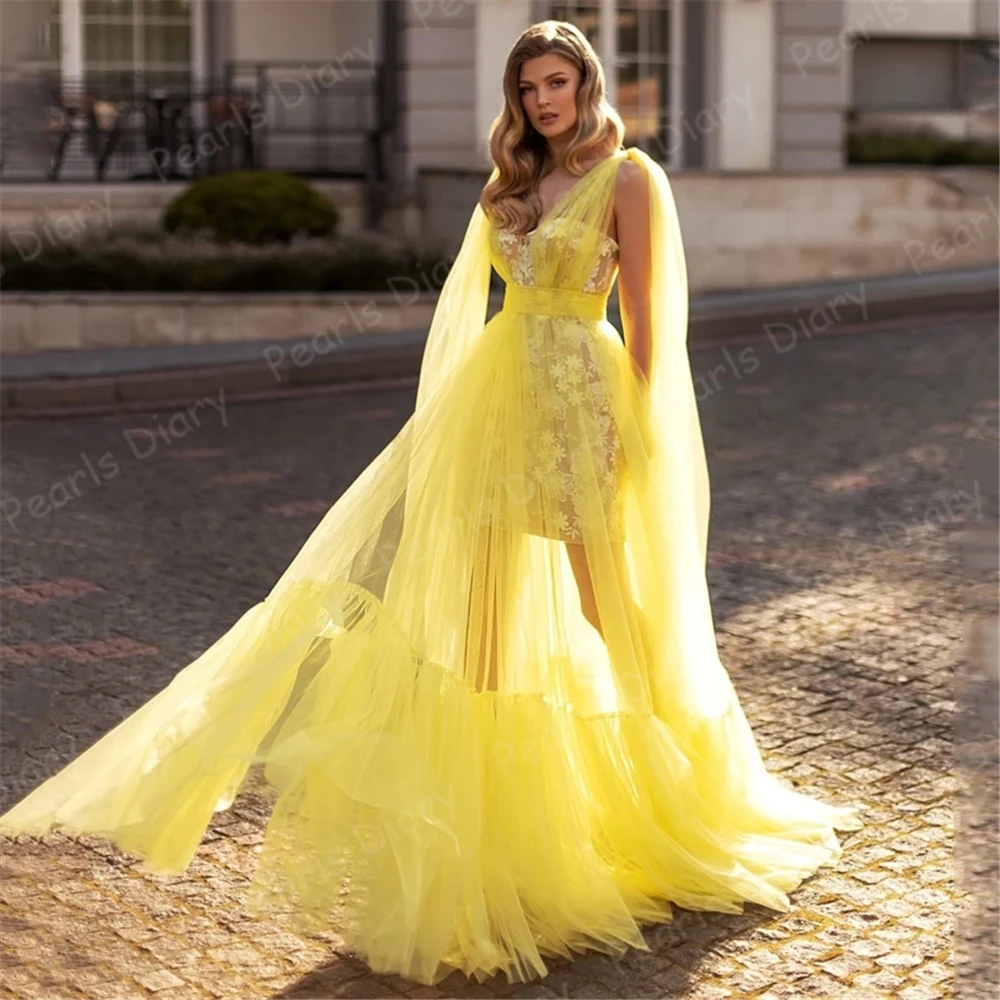 

Yellow Tulle Prom Dress 2021 Arabic Sleeveless Appliques See Through V-neck Evening Dresses Plus Size Party Gowns Robe De Soiree