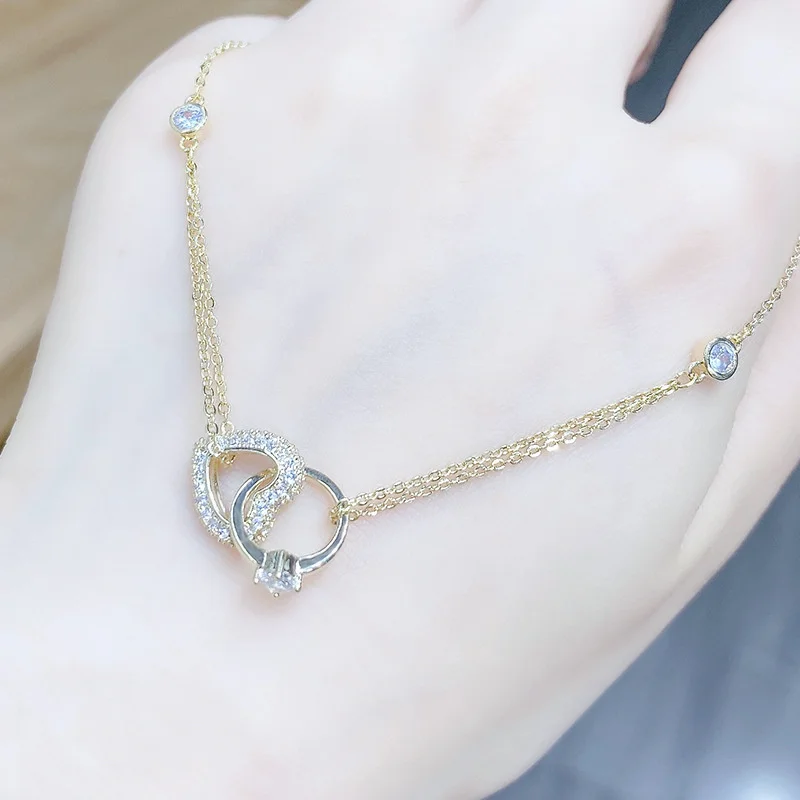 

Korean Original New 14K Gold Shiny Crystal Heart Pendant Necklace Woman Fashion Peach Heart Choker Clavicle Jewelry Accessories